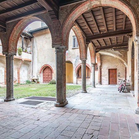 House Of Foscolo - Palazzo Cornazzani - By Host4U Appartement Pavia Buitenkant foto