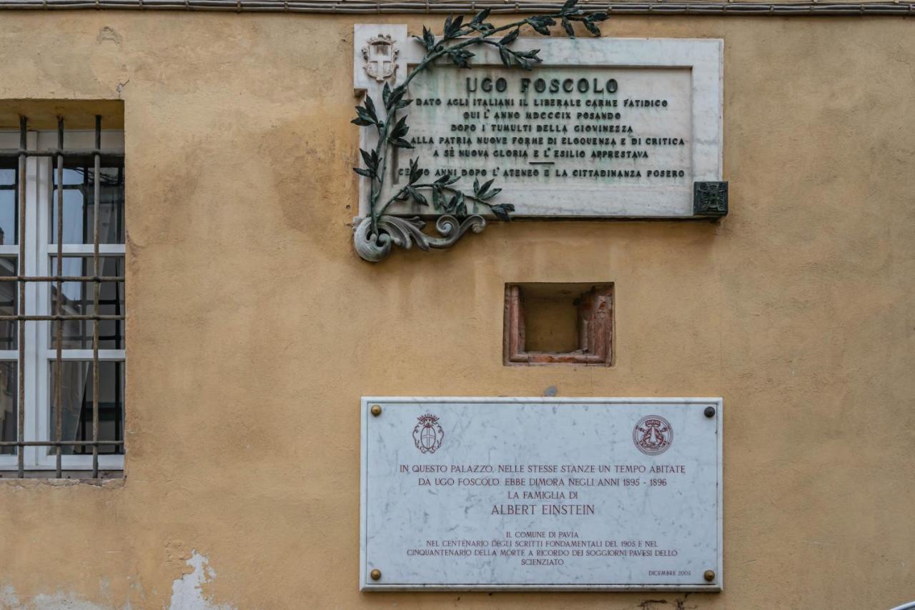 House Of Foscolo - Palazzo Cornazzani - By Host4U Appartement Pavia Buitenkant foto