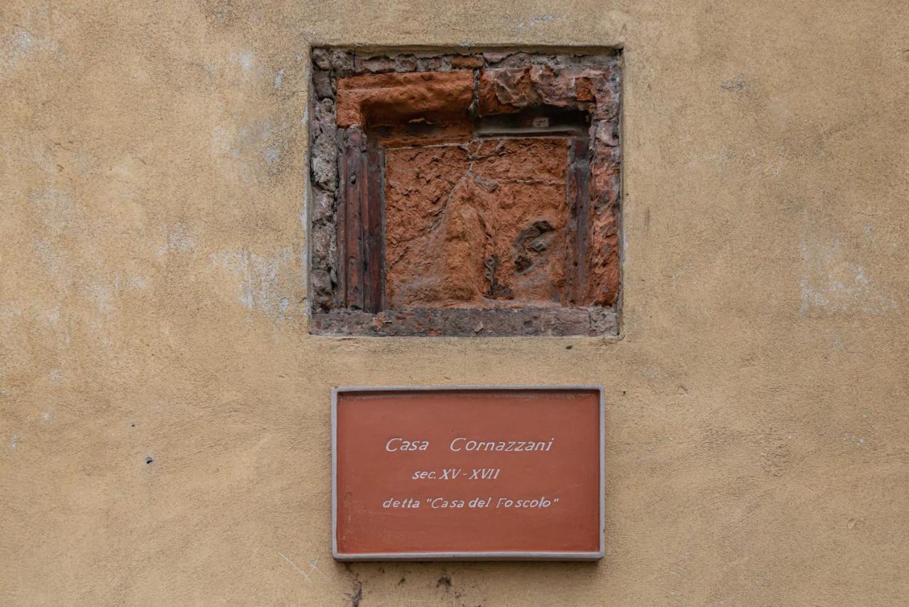 House Of Foscolo - Palazzo Cornazzani - By Host4U Appartement Pavia Buitenkant foto