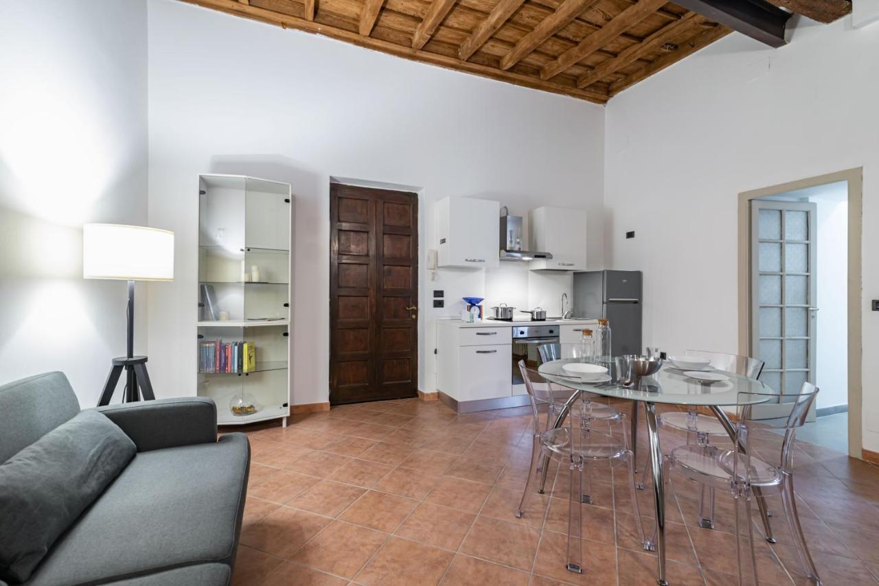 House Of Foscolo - Palazzo Cornazzani - By Host4U Appartement Pavia Buitenkant foto